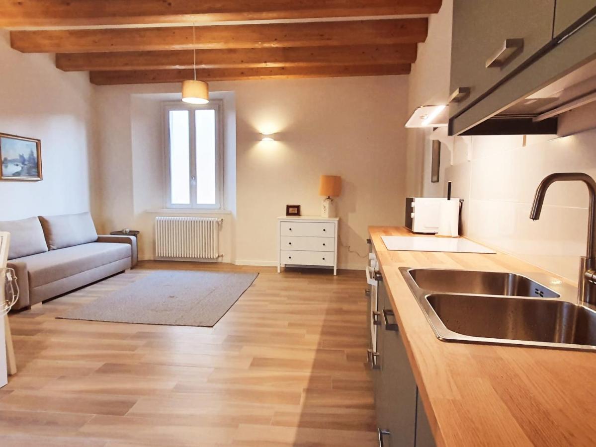 Residenza La Ruga Matilde & Eleonora Apartments Lake Verbania Bagian luar foto