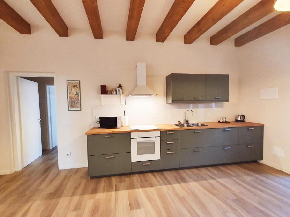 Residenza La Ruga Matilde & Eleonora Apartments Lake Verbania Bagian luar foto